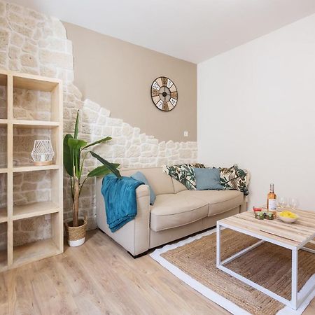 Exotic Stones Hyper Centre Fontaine Moussue Apartment ซาลง-เดอ-โพรวองซ์ ภายนอก รูปภาพ